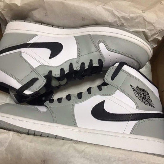 AJ1 HIGH MID GREY